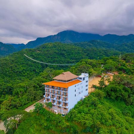 River Park Hotel Puerto Vallarta Exterior photo