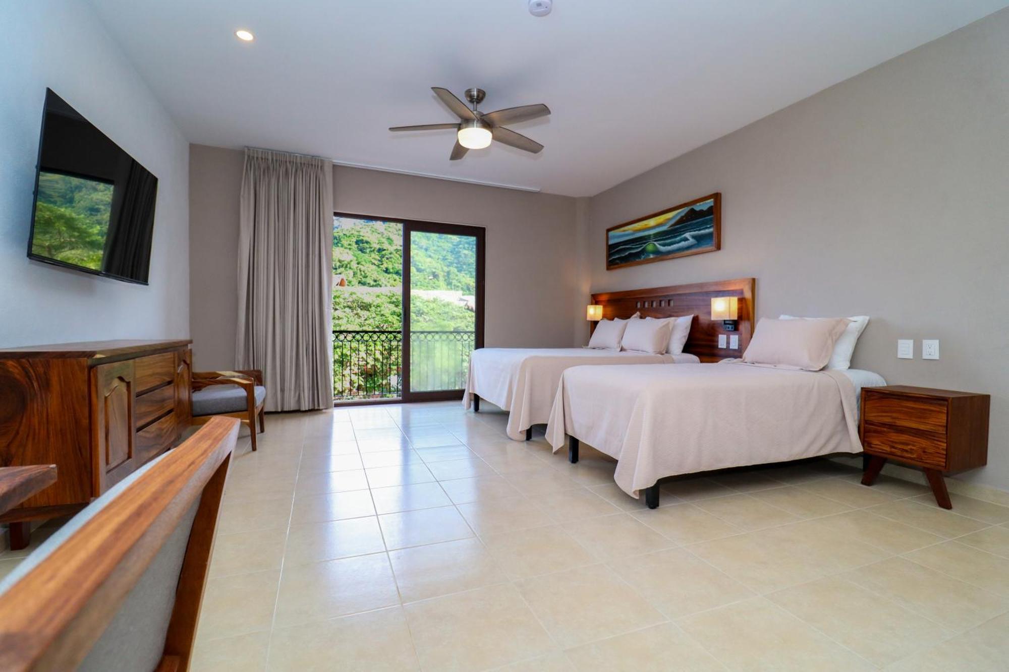 River Park Hotel Puerto Vallarta Exterior photo
